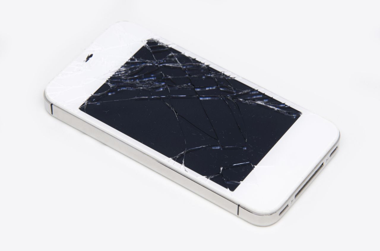 Jakie rzeczy chronią nasz telefon przed uszkodzeniami ekranu?